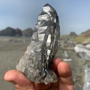 Meet your Posher, Levi